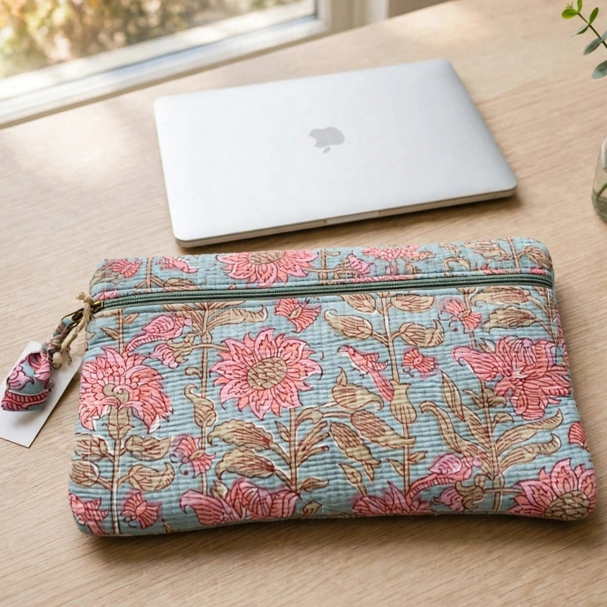 Funda Para Portátil India Acolchada Floral